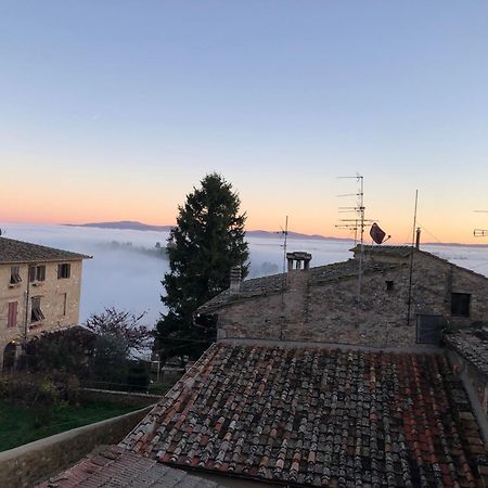 Apartamento Casa Nel Centro Storico San Gimignano Exterior foto
